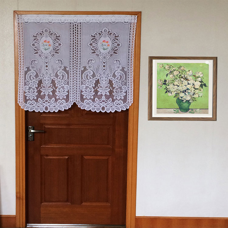 Tissu de rideau en tulle de style islamique de porte brodée japonaise personnalisée en usine